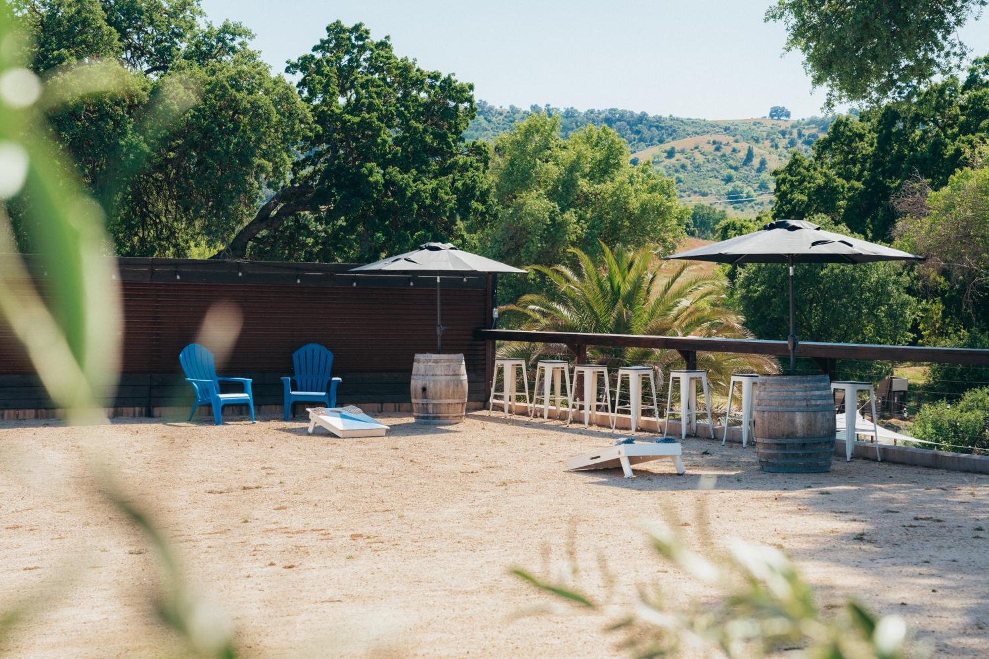 Wine Country Modern Farmhouse With Heated Pool, Hot Tub, Cybertruck 佩索罗伯斯 外观 照片